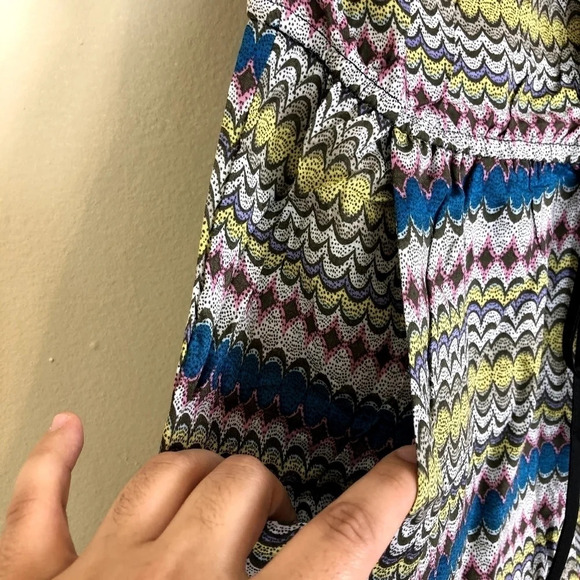 Be.You.Tiful Multi Color Strapless Romper Size Large - Picture 5 of 5